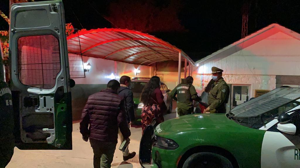 Culto clandestino deja un pastor y otras 10 personas detenidas en Quilpué