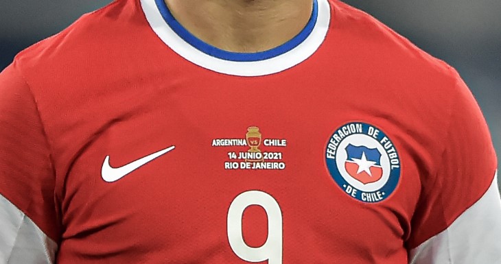 Aseguran que la chilena no usará la marca en su camiseta ante Bolivia por lío judicial | copa_america_especial | BioBioChile