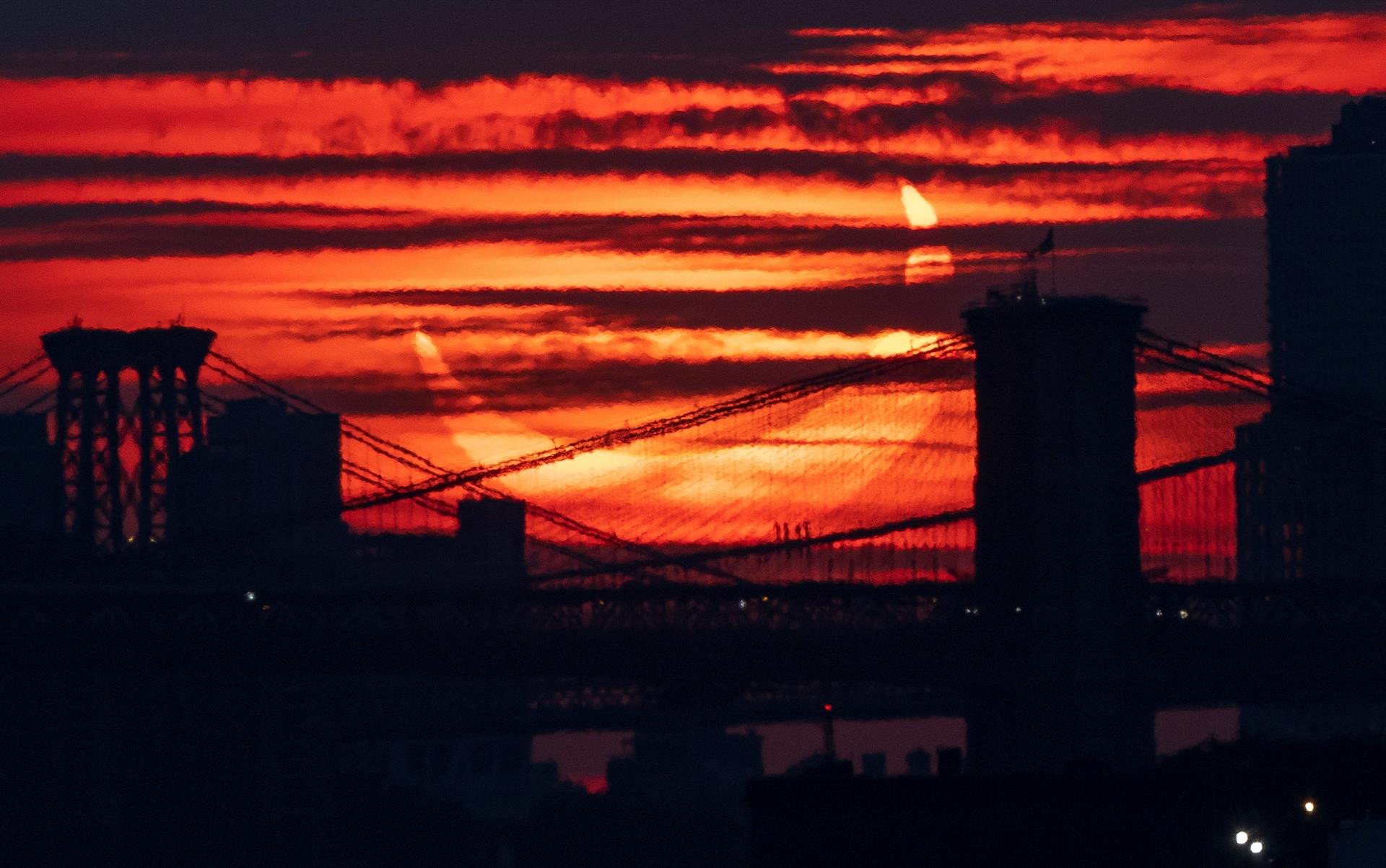 Eclipse visto desde Nueva York, Estados Unidos | EFE
