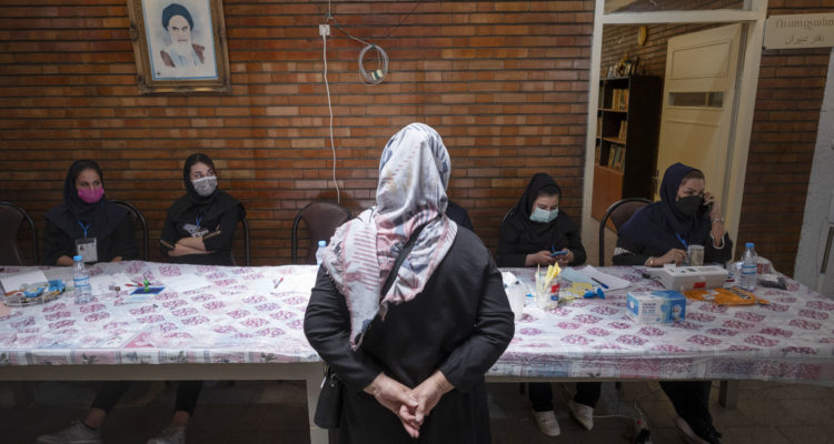 Morteza Nikoubazl | Agence France-Presse