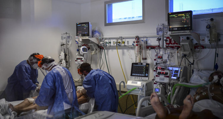 RONALDO SCHEMIDT / AFP