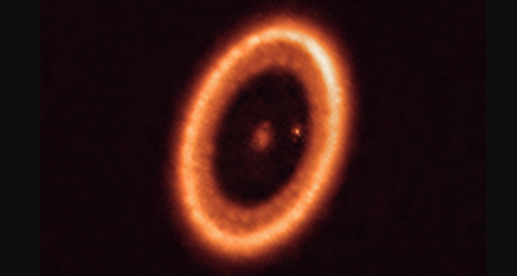 El sistema PDS 70 tiene una estrella en su centro y dos planetas orbitando a su alrededor | ALMA
