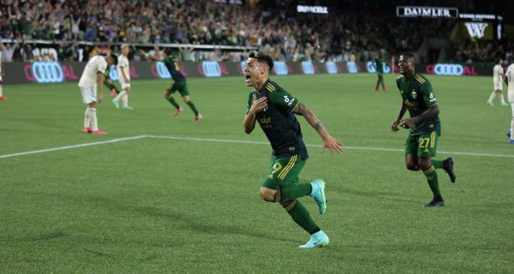 Twitter | @SomosTimbers