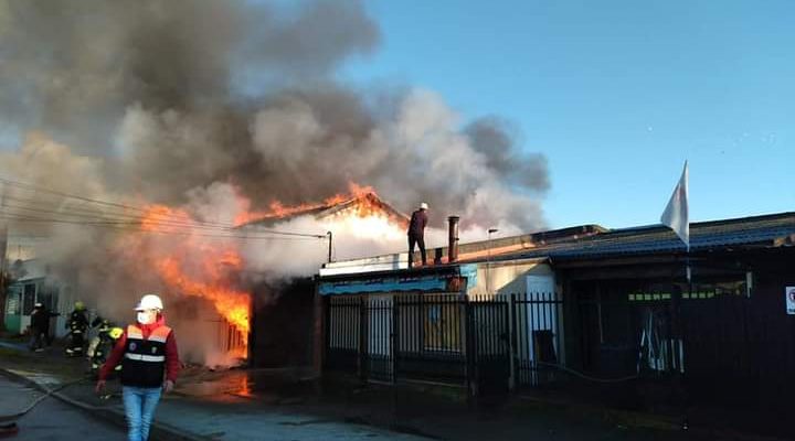 Twitter | @ICEBiobio
