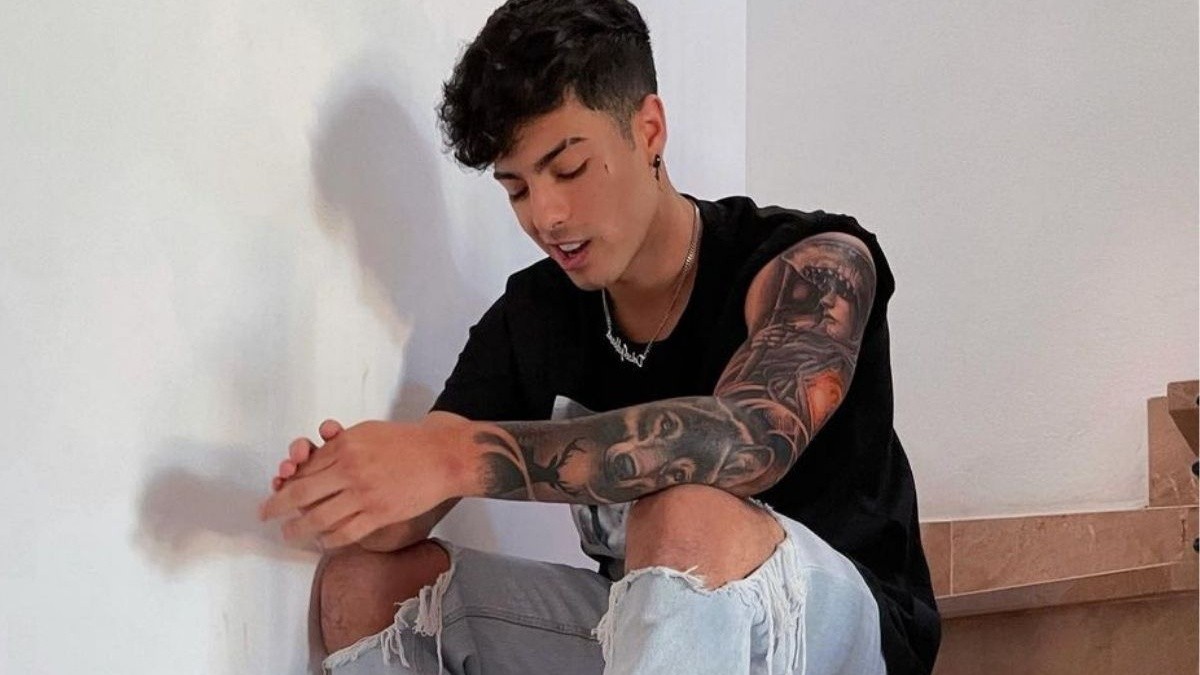Naim Darrechi | Redes sociales