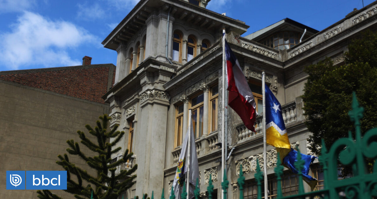 Funcionarios municipales deberán volver a labores presenciales en Punta Arenas tras revés judicial | Nacional - Vimarsana News