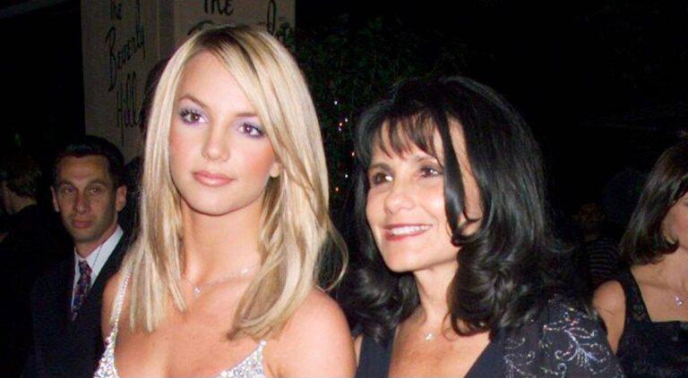 Britney Spears y su madre Lynne – Archivo