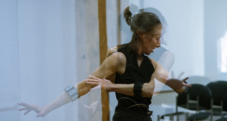 Intersecciones Frágiles, Núcleo Emovere (c)