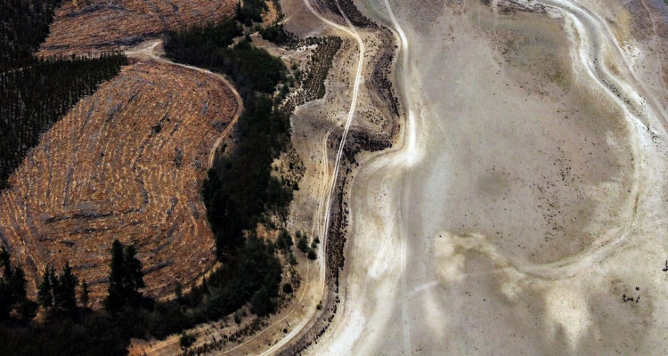 Lago Peñuelas en marzo. Leonardo Rubilar Chandía | Agencia UNO