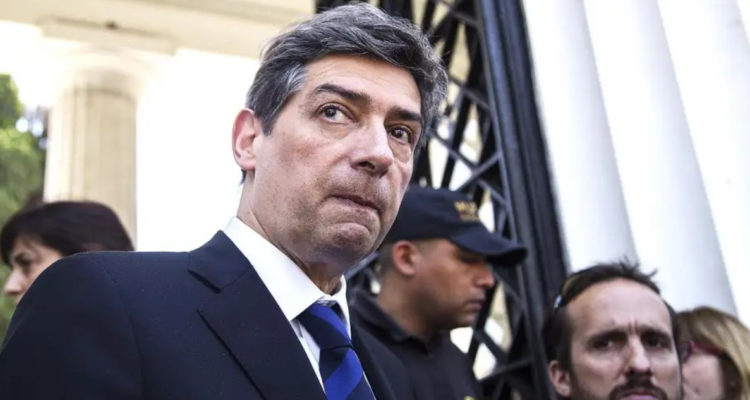 Argentina exfuncionarios de Kirchner es elegido presidente de la Corte Suprema