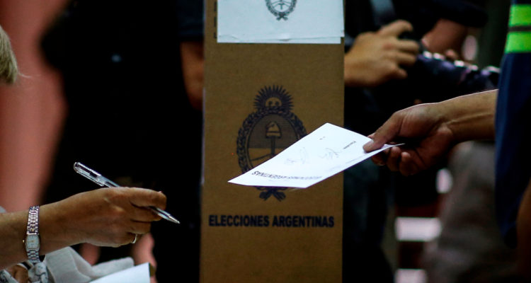 Argentina se prepara para elegir a sus candidatos presidenciales en primarias de este domingo