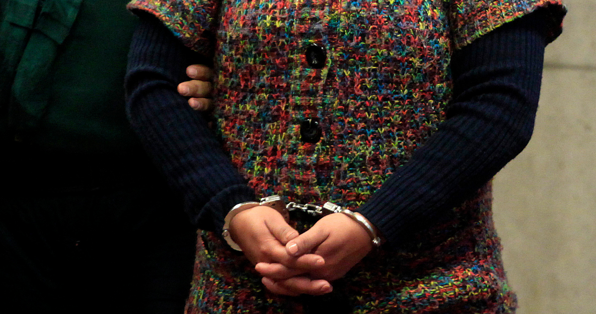 mujer-detenida