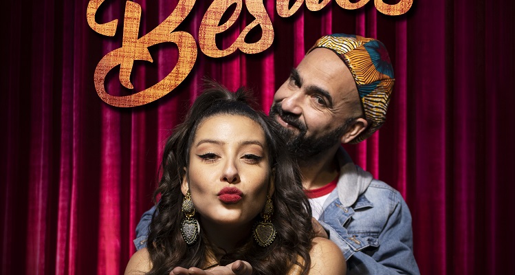 Tus Besitos, María José Quintanilla y Juanito Ayala (c)