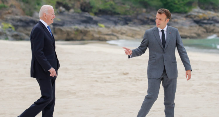 Biden reconoce error en llamada con Macron, asegura la Casa Blanca Pudieron haber más consultas
