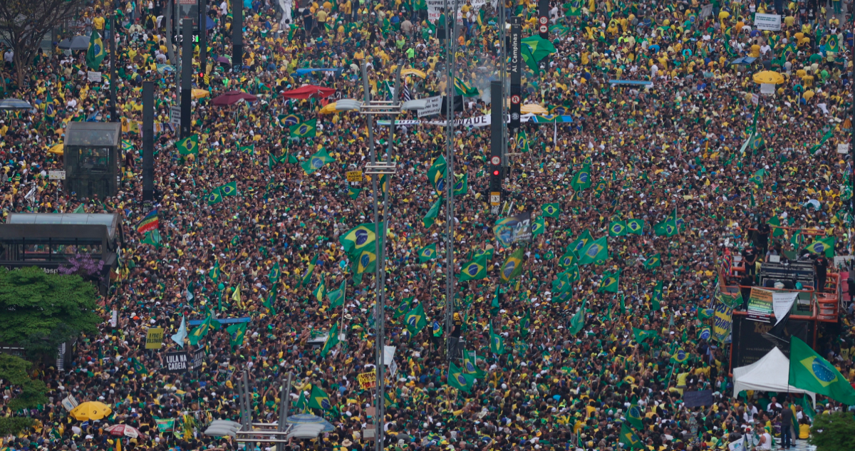 Los participantes de la convocatoria la pidieron la intervención militar de Bolsonaro.
