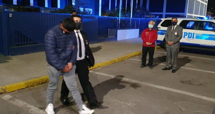 chile-expulsa-migrantes-delitos-pdi-tarapaca