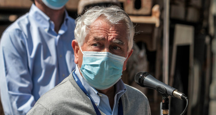 chile-rompe-racha-catorce-viernes-baja-contagios