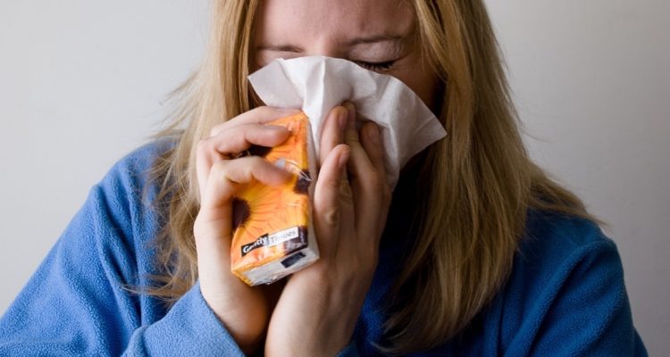 Diferencias entre resfrío, covid-19 o alergia