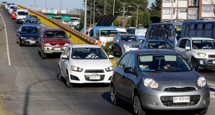 Vías del Gran Concepción saturadas por vehículos