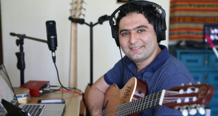 Cristóbal- Rojas-comite-entre-los-50-mejores-profesores-del-mundo