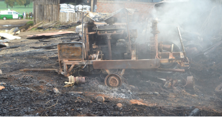 Incendian maquinaria agrícola en Collipulli