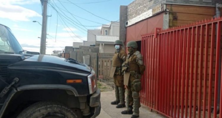 operativo-de-carabineros-en-punta-arenas