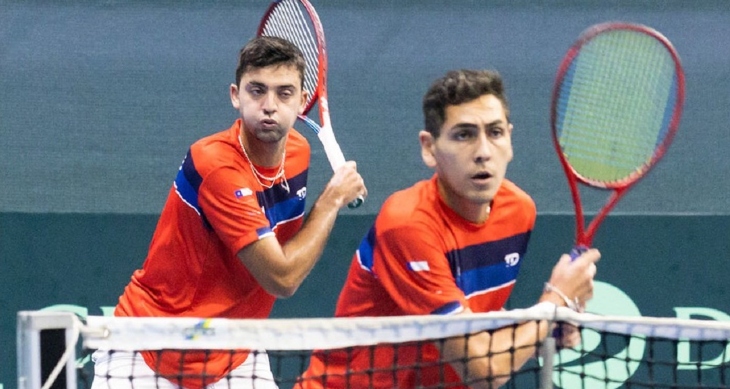 Twitter | @copadavis