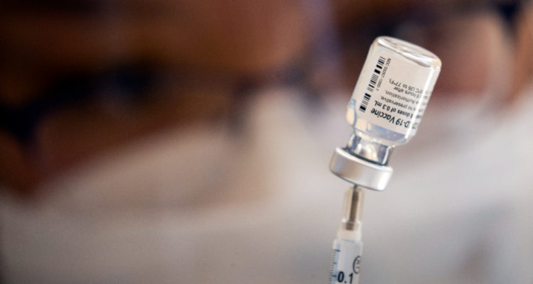 EEUU duplica donación global de vacunas Pfizer contra la covid-19 para el mundo