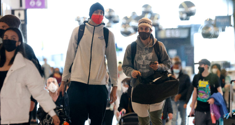 EEUU permitirá entrada al país a viajeros internacionales vacunados desde noviembre