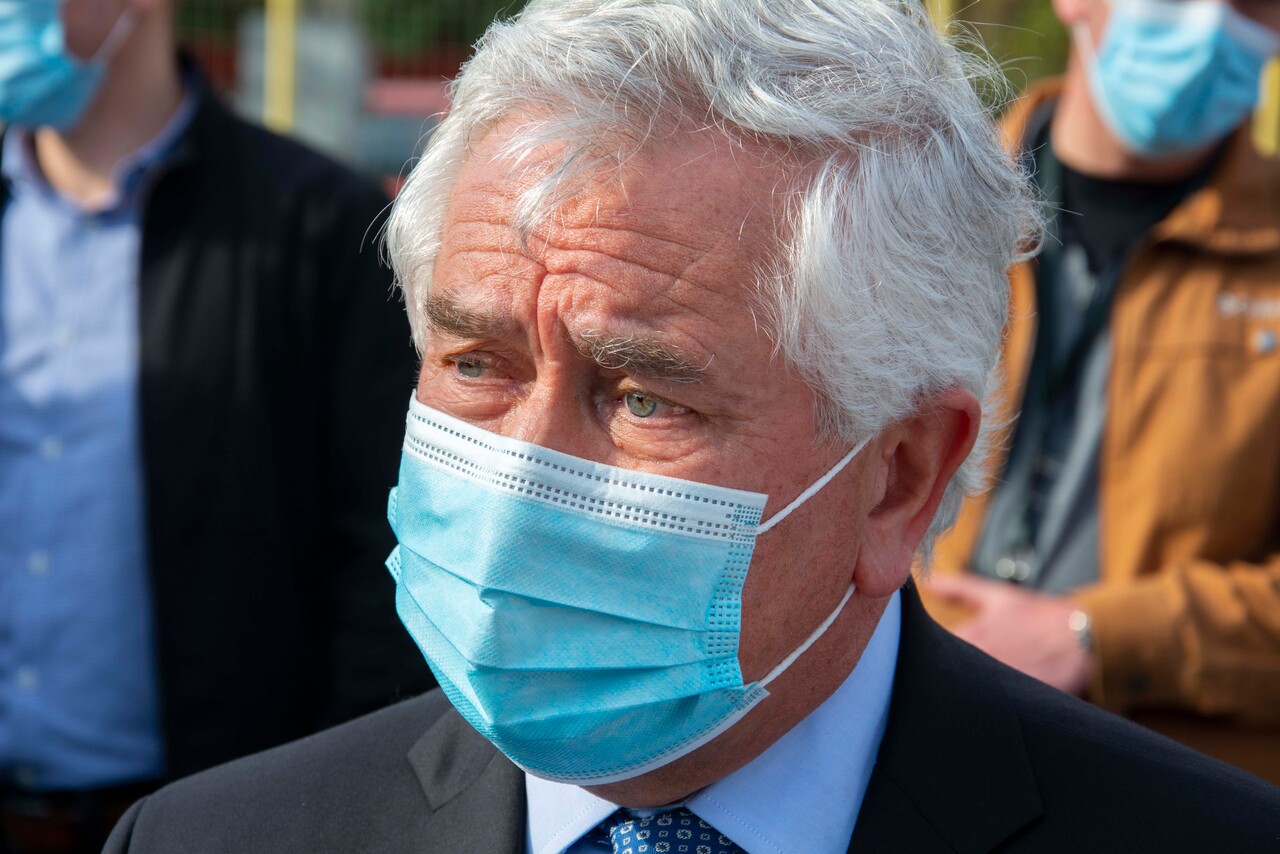 Ministro Enrique Paris