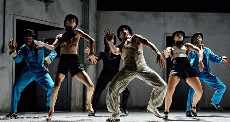 Fundación Santiago a Mil (c)