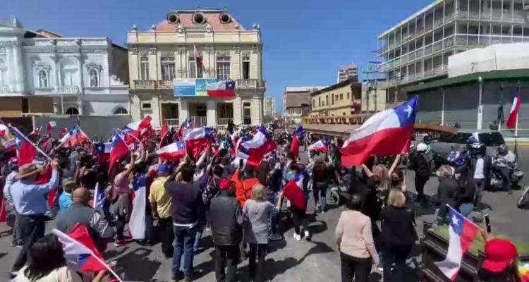 Manifestación contra migración ilegal en Iquique