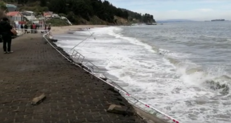 muro caleta cocholgüe