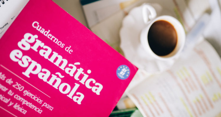 El español es un idioma complejo