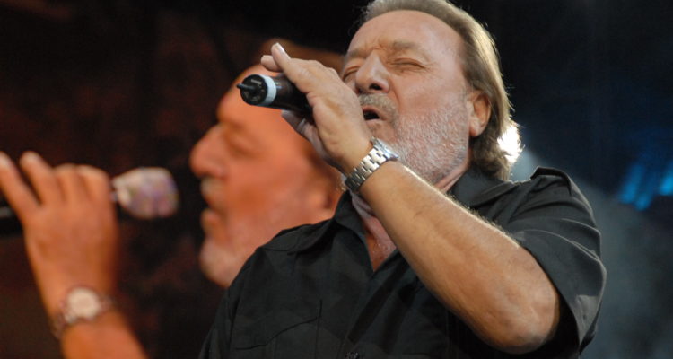  Archivo | Patricio Manns
