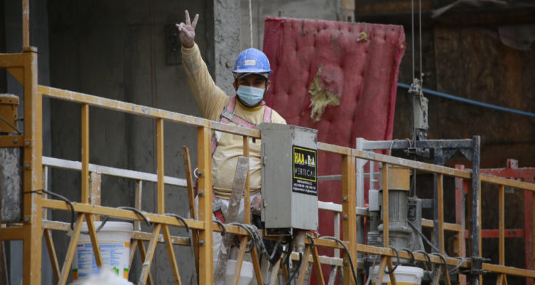 Reportan un tímido aumento en la búsqueda de trabajo en este último trimestre del 2021