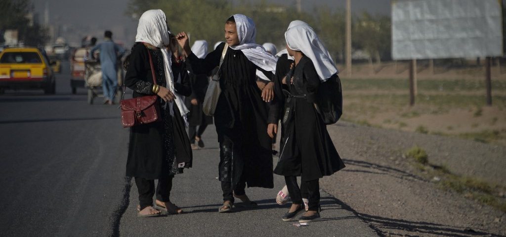 talibanes-estudiantes-regresaran-escuelas-antes-posible
