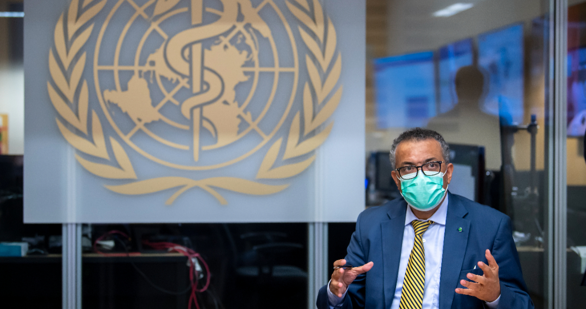 Talibanes piden ayuda internacional para combatir crisis sanitaria en reunión con director de la OMS