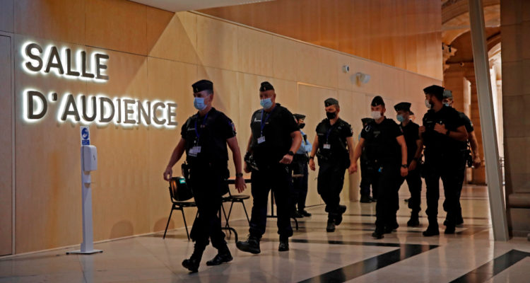 Los ataques yihadistas en París dejaron heridas profundas