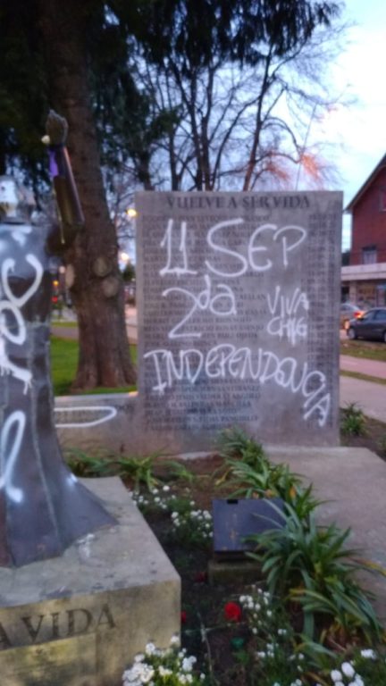 Vandalizan por tercera vez memorial a DDDD y Ejecutados en Osorno