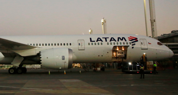 Aprueban acuerdo firmado entre la FNE y Latam-Delta para proteger la libre competencia