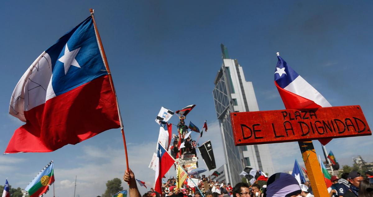 The Economist: “Chile luce peor que en cualquier otro momento desde el regreso de la democracia”