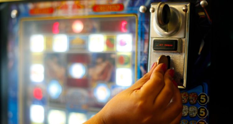 locales tragamonedas