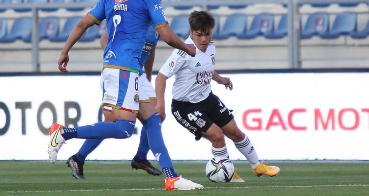 Danilo Díaz ante Audax Italiano.