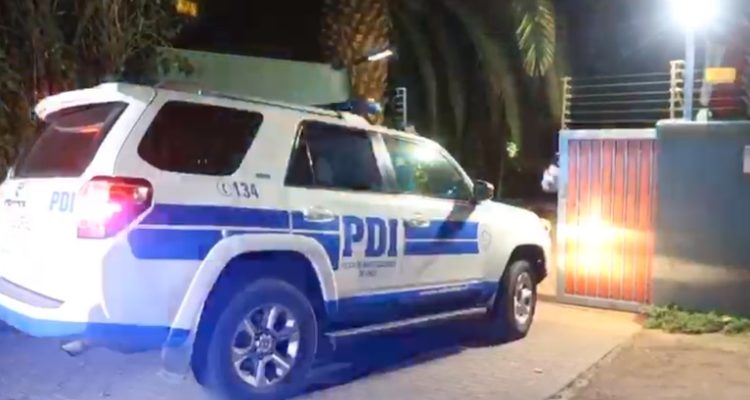 delincuentes-robo-43-millones-la-reina-camioneta-nueva