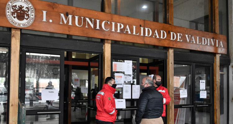 Denuncian largos periodos de desabastecimiento en farmacia municipal de Valdivia