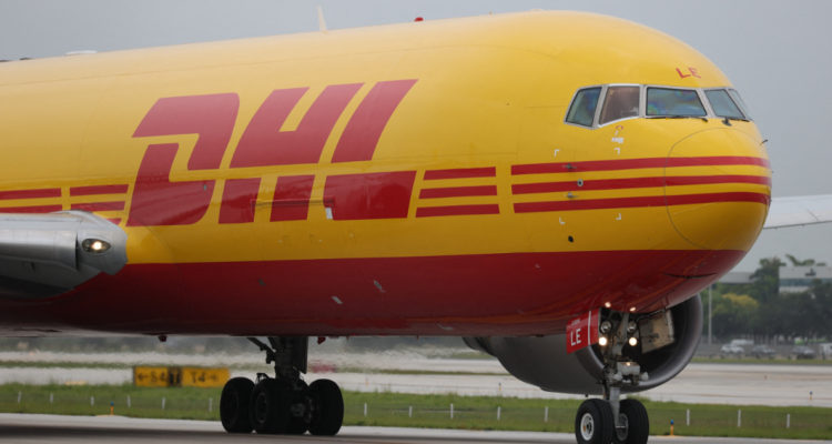 DHL suma avión de carga en Chile empresa asegura envíos de Amazon en 24 horas