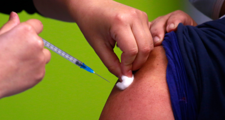 dosis-de-refuerzo-con astrazenca-y-pfizer