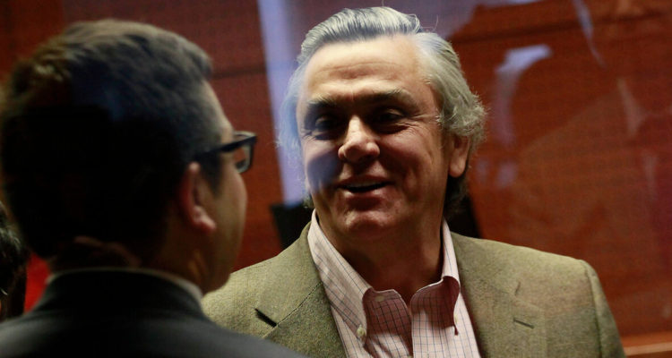 emprendimiento-longueira-turismo-soberania-campo-hielo-sur