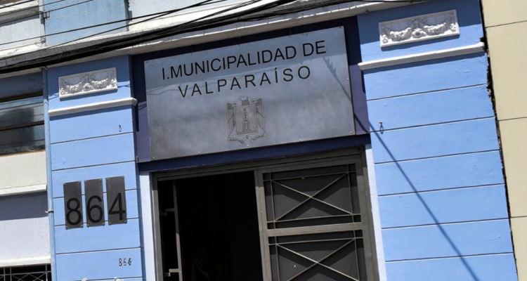 Nueve ex concejales de valparaíso serían inhabilitados